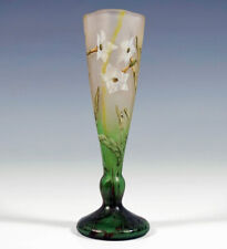 Daum Nancy Nouveau Cameo Vase
